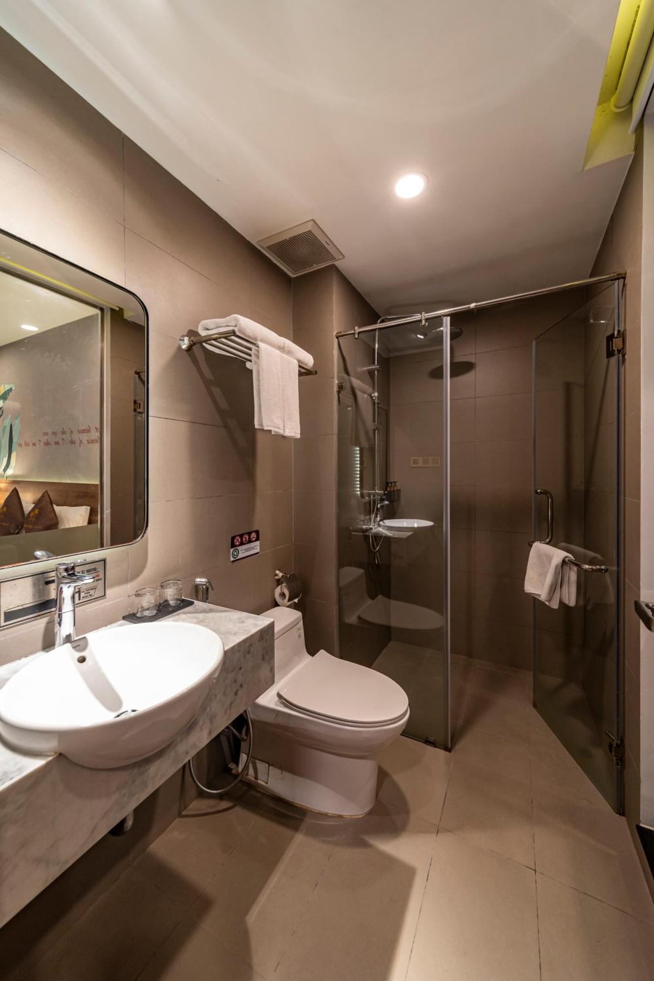 Thanh Long Hotel - Tra Khuc مدينة هوشي منه المظهر الخارجي الصورة